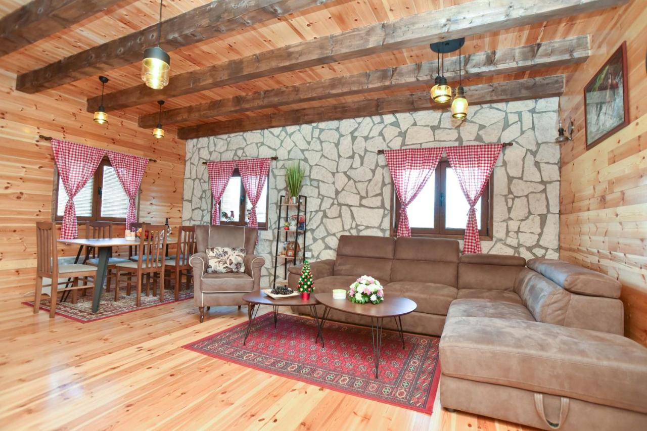 Big Bear Villas Žabljak エクステリア 写真